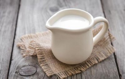 ​牛奶的好处有哪些 牛奶不能和什么一起吃（韭菜和药物）