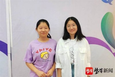 ​血缘之间的默契！双胞