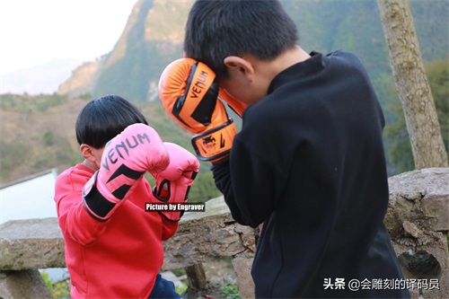 贵州8岁女拳手“小汤圆”的梦想：成为“世界拳王”