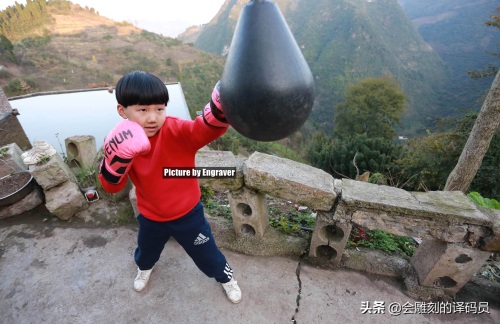 贵州8岁女拳手“小汤圆”的梦想：成为“世界拳王”