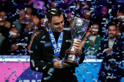 ​斯诺克英锦赛决赛：丁