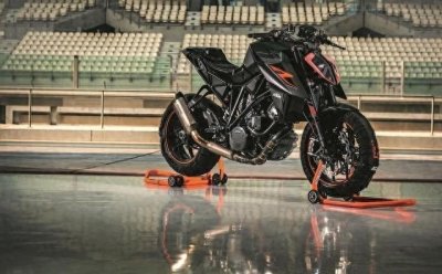 ​20万售价KTM1290超级公爵