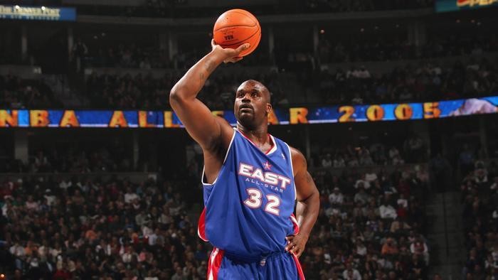 巅峰的大鲨鱼奥尼尔有多厉害?内线最强,詹姆斯都要让他三分!