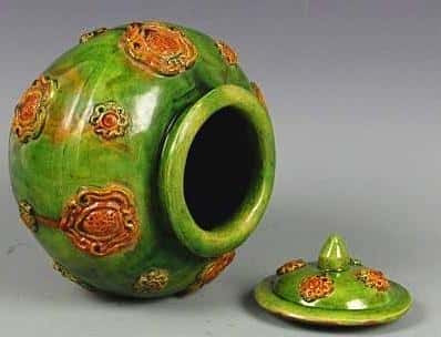 唐三彩制作工艺与艺术特点（唐三彩是什么技术）