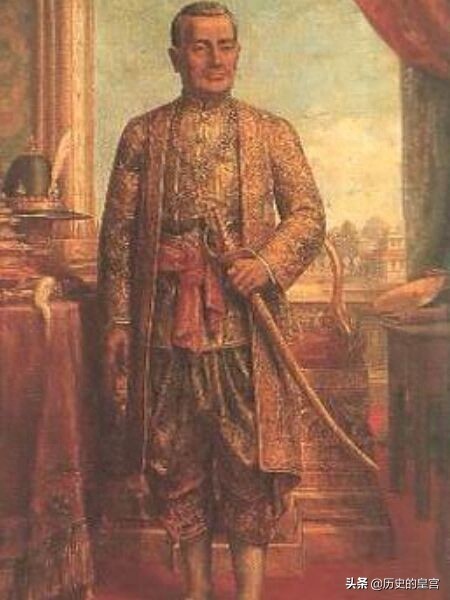 至今统治泰国的朝代——曼谷王朝九代先王登基画像，全是明君英主