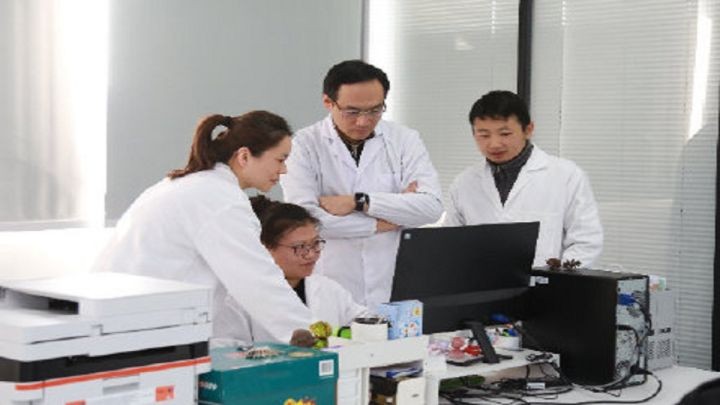 十个斗的男人是怎么样的呢(揭秘指纹密码)