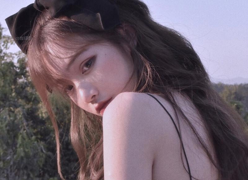 一个聊得火热的女生突然不理自己(聊了一段时间的女生突然不理我了)