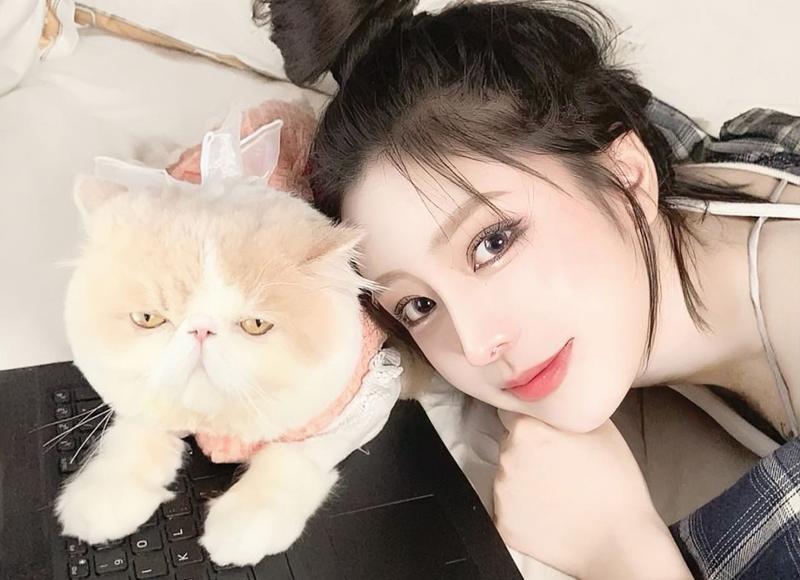 婆婆和大儿媳同住10年，房产给小儿子，大儿媳：拿上存折去养老院