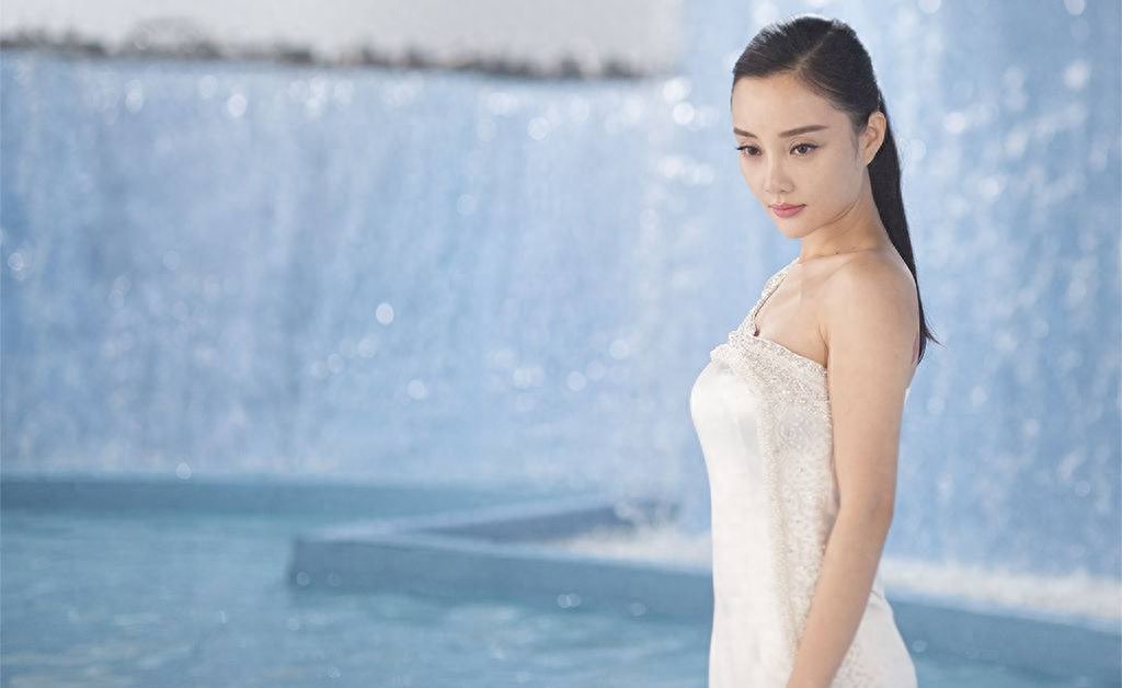 李小璐的闺蜜,“泰迪姐妹团”成员,最会赚钱的是五妹和七妹