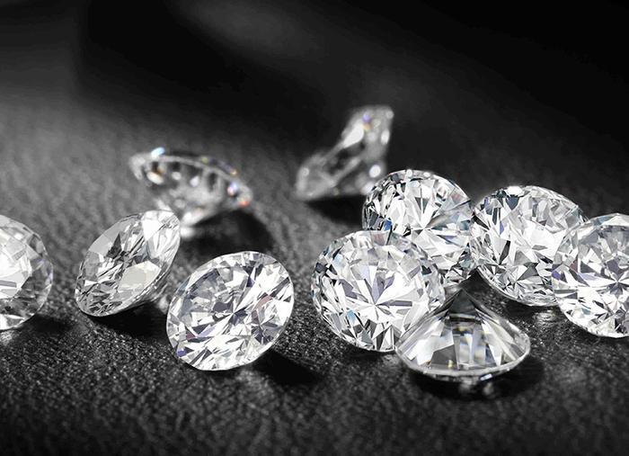 网友问：世界上最硬的物质是什么？