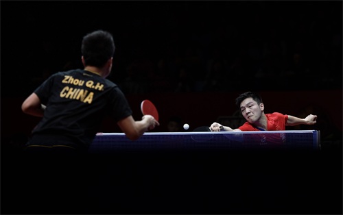 乒乓球——地表最强12人赛：樊振东胜周启豪