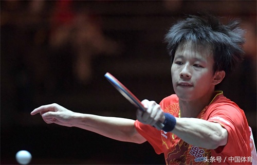 2017年世乒赛男单第四轮 许昕4比3胜林高远进八强