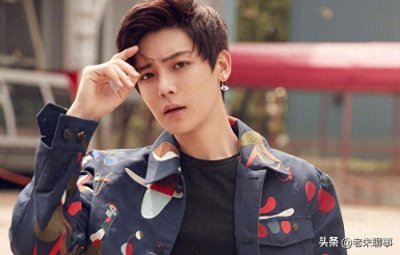 ​和杨超越、关晓彤组C